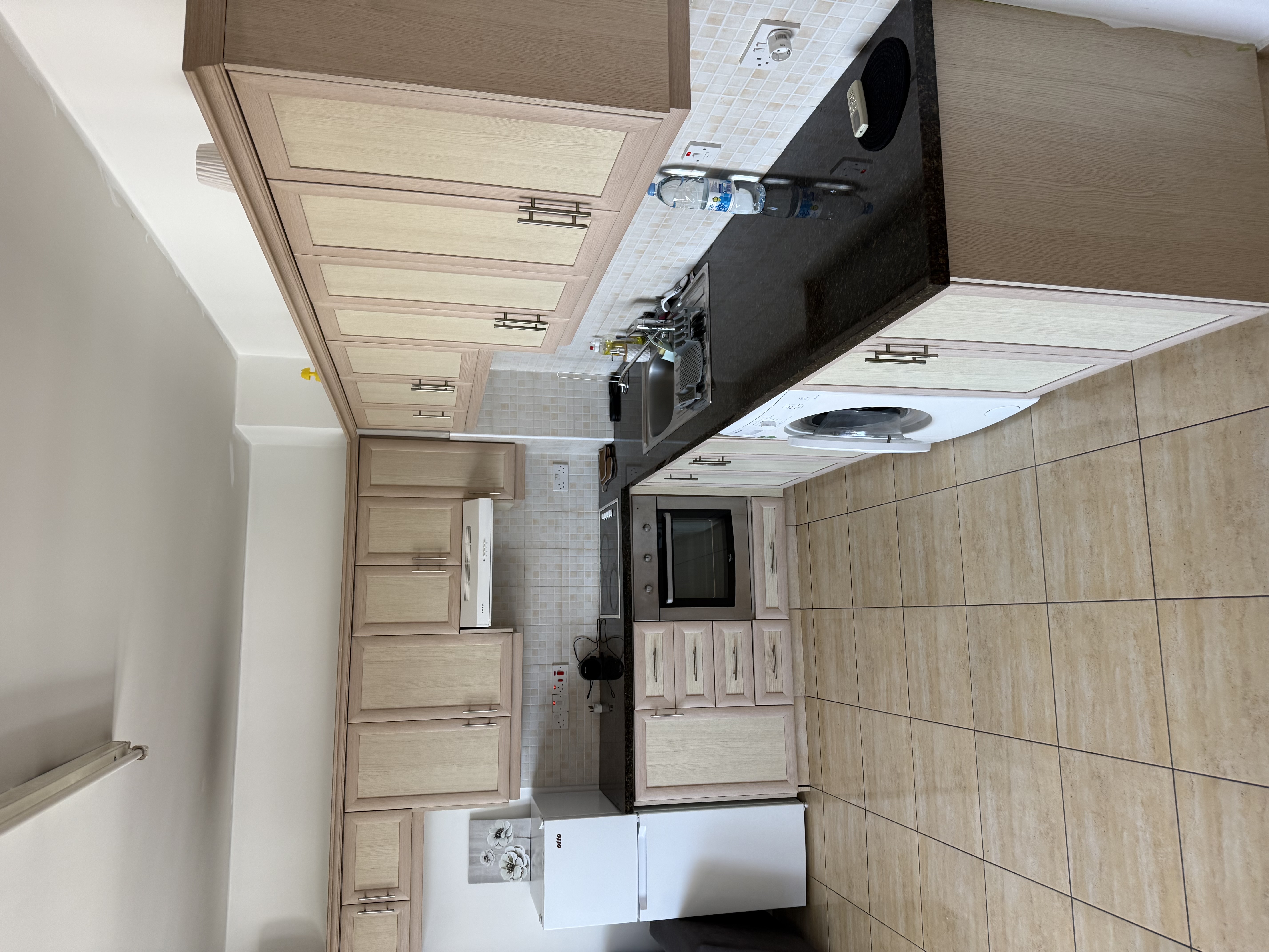 Kitchen of the Horizon Suite